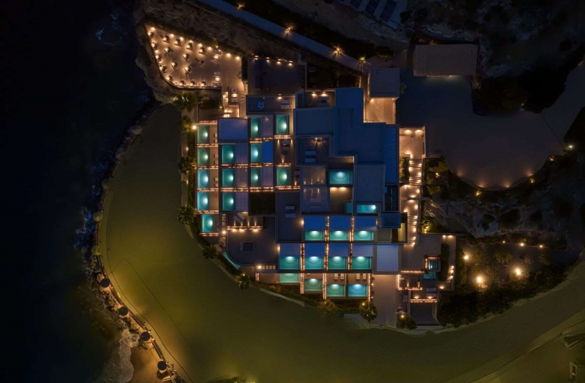 Castello Infinity Suites Adults Only