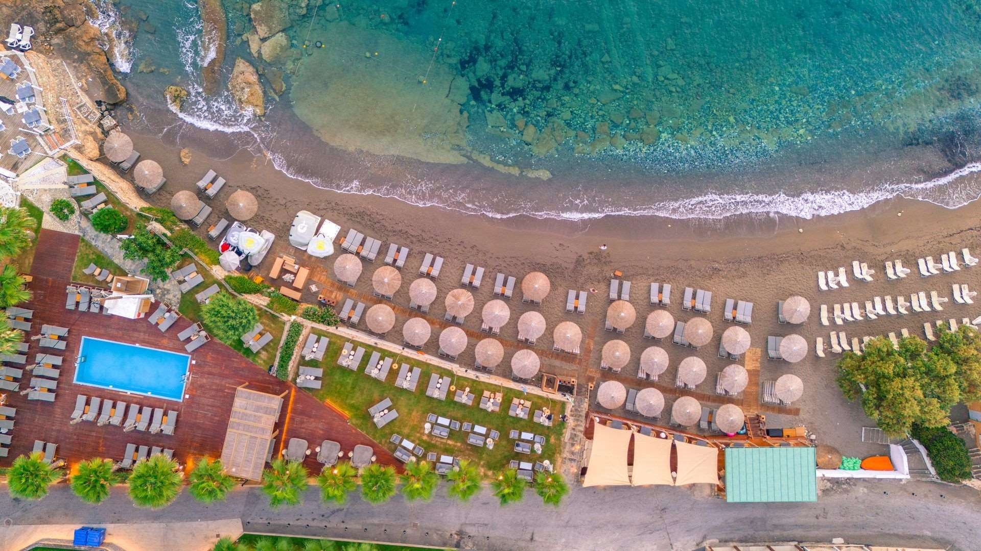 Akasha Beach Hotel