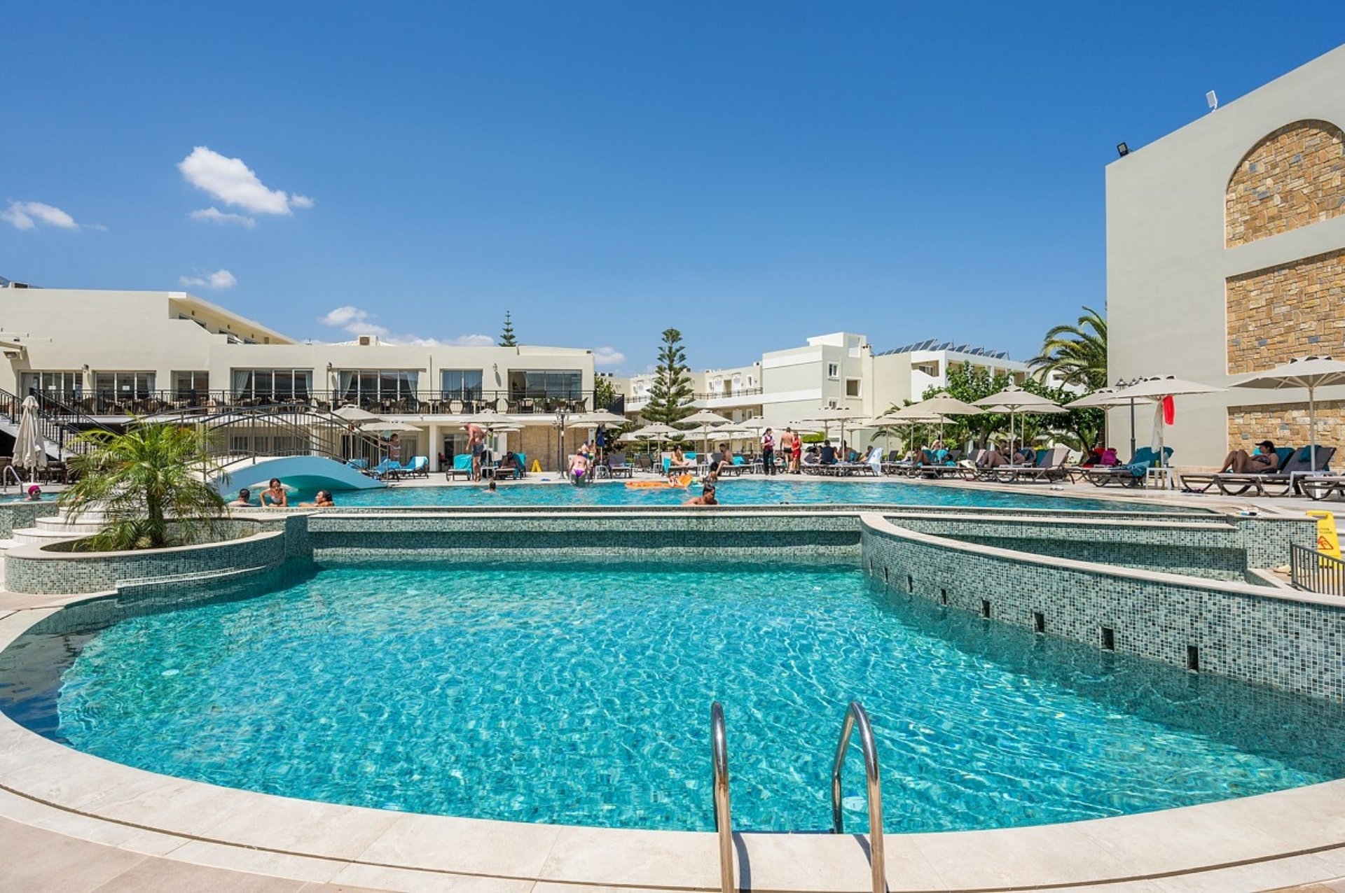 Vantaris Palace Hotel