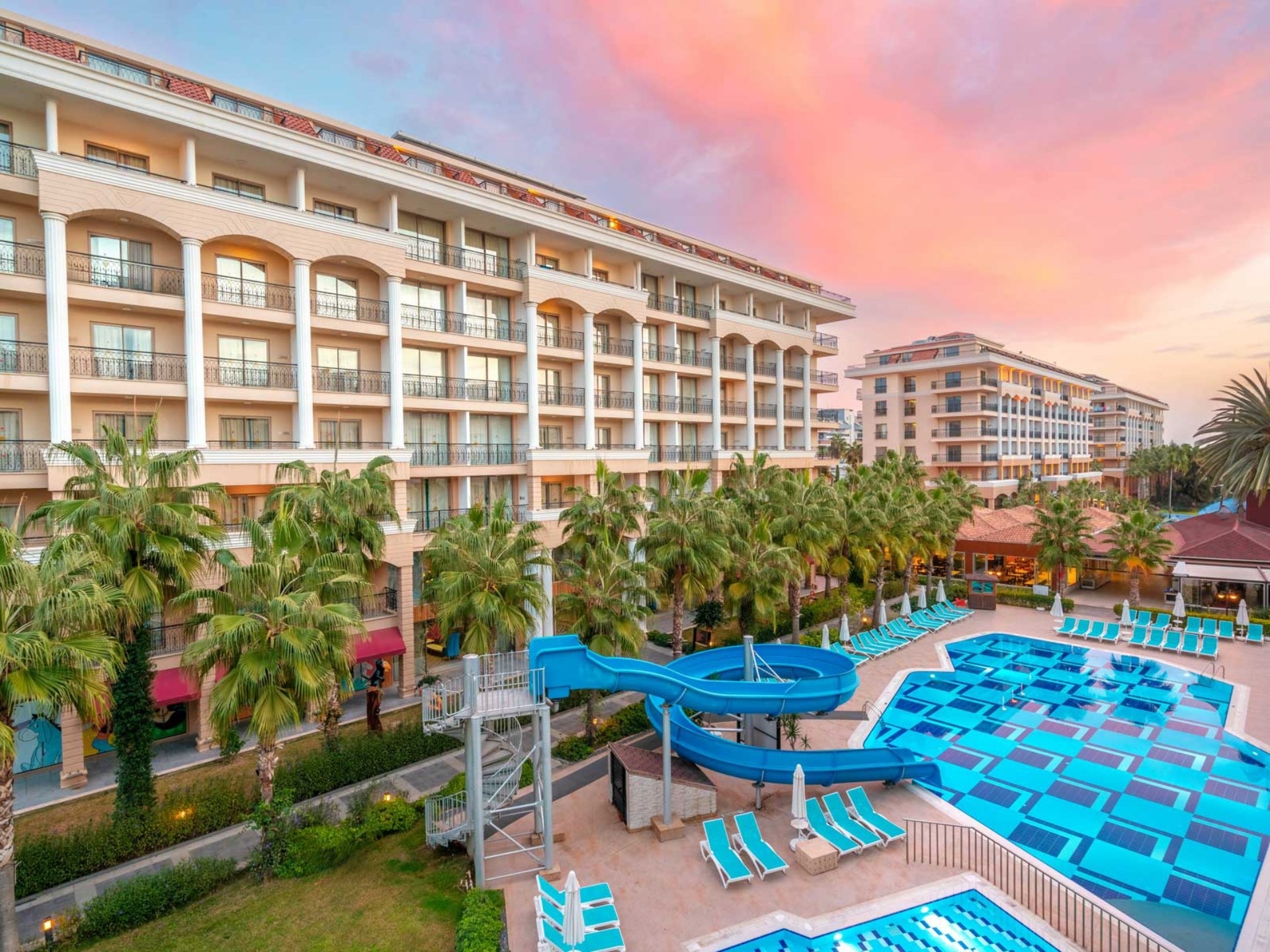 Club Sun Heaven Hotel