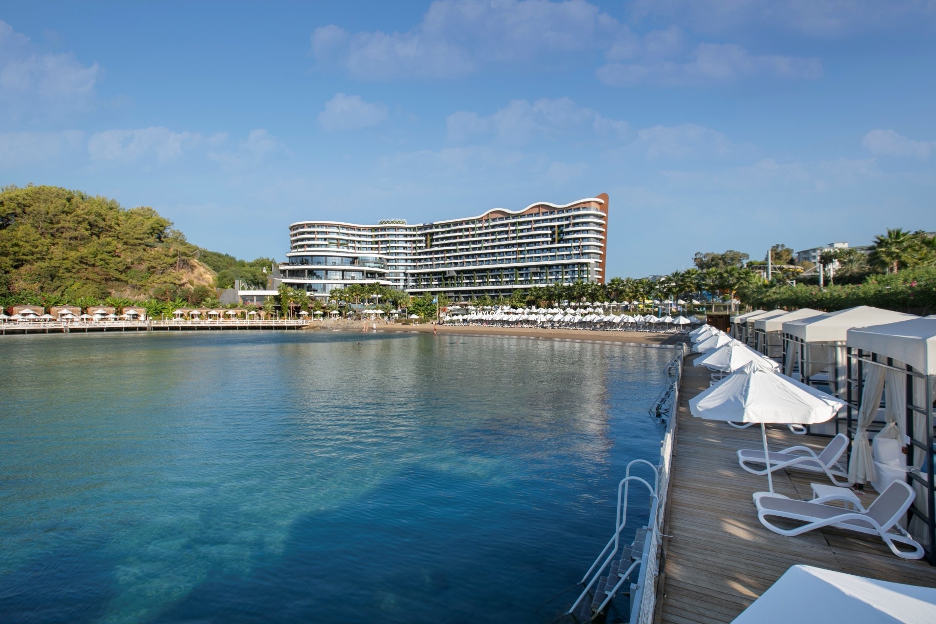 Mylome Luxury Hotel Resort