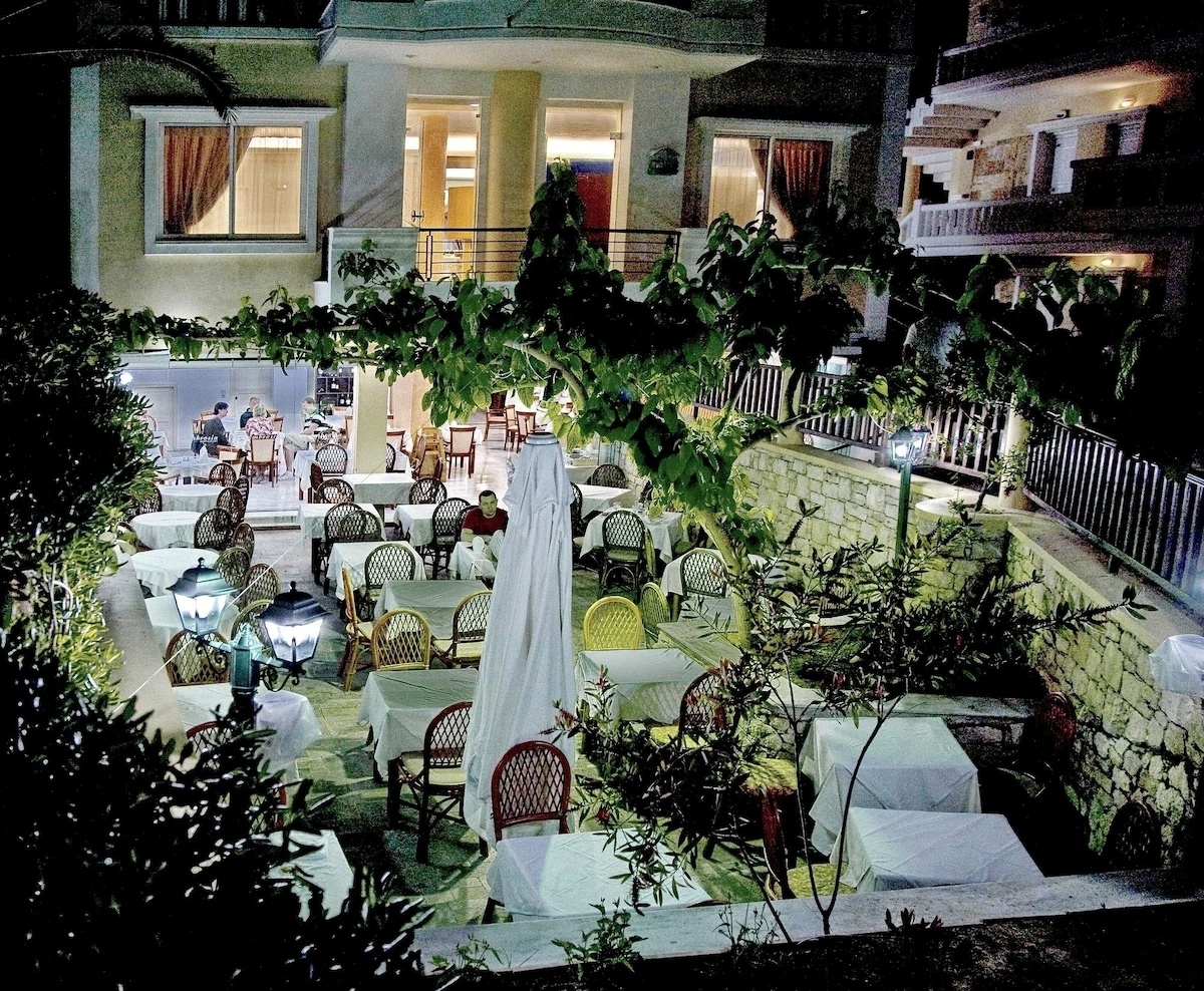 Jo An Beach Hotel