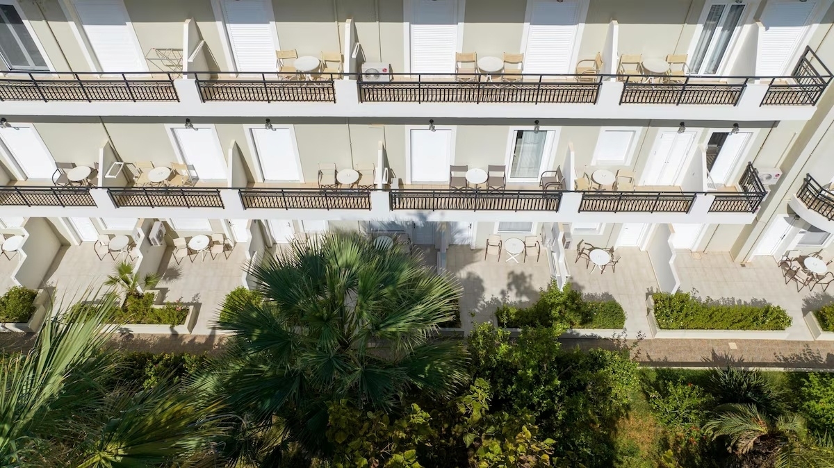 Vantaris Garden Hotel