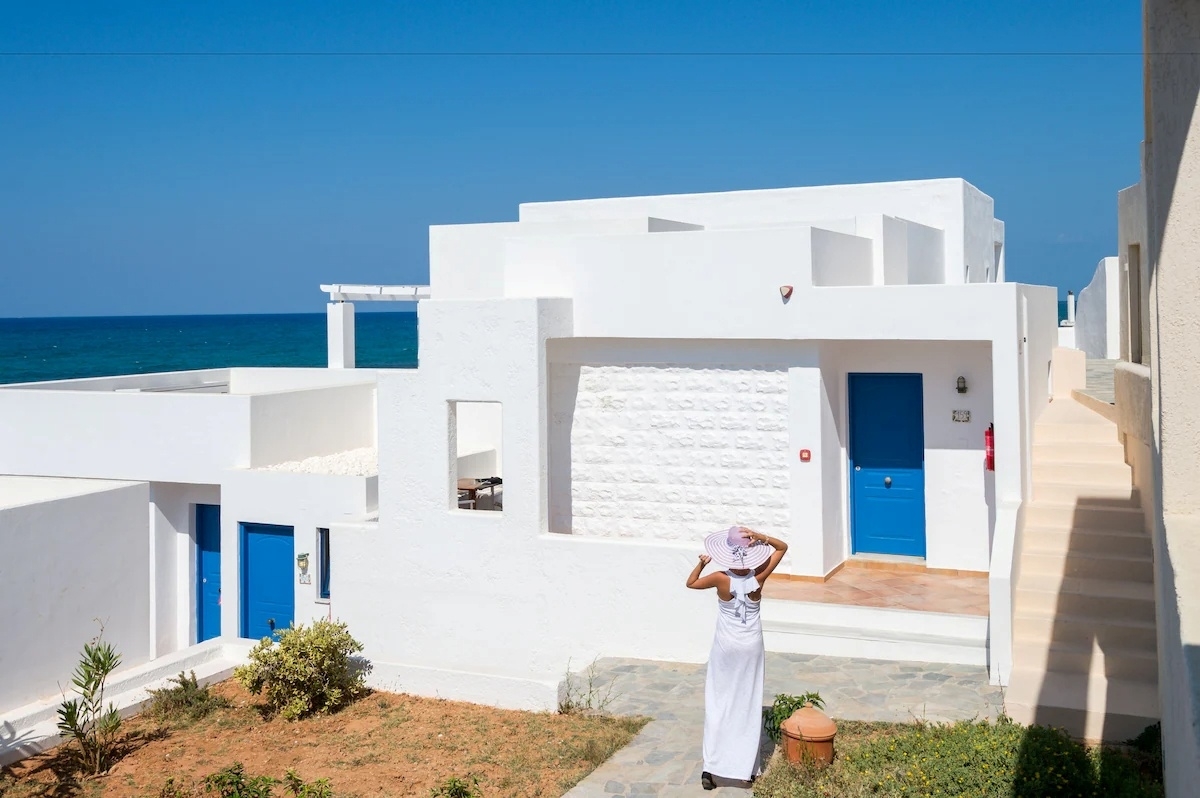 Knossos Beach