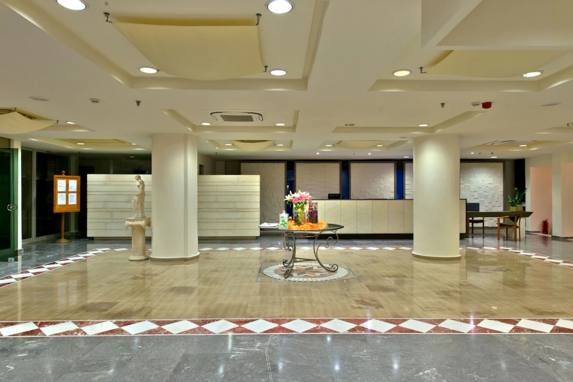 Minos Hotel (Rethymno)
