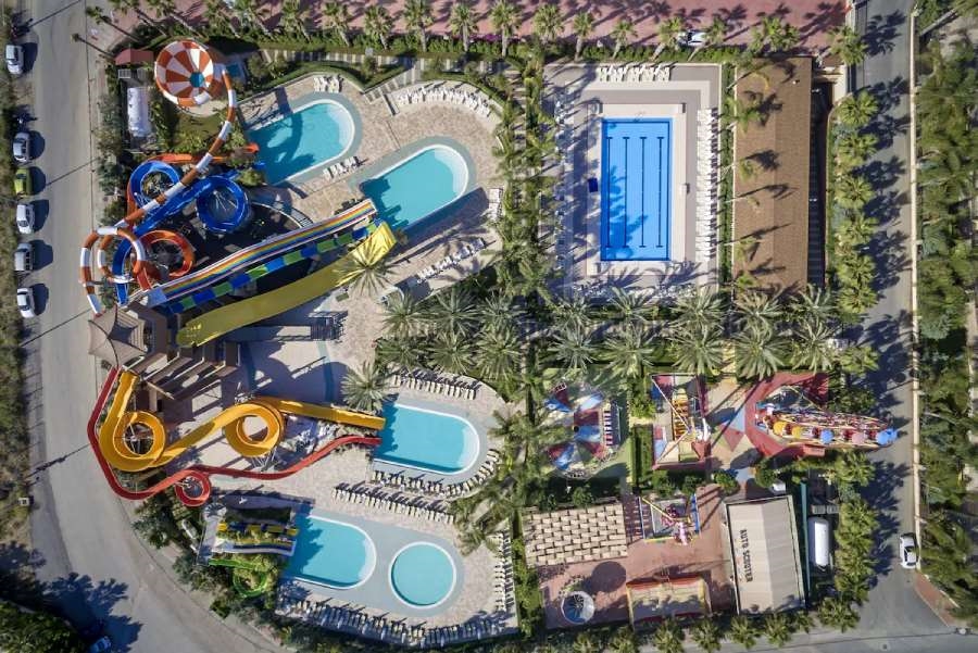 Royal Dragon Hotel