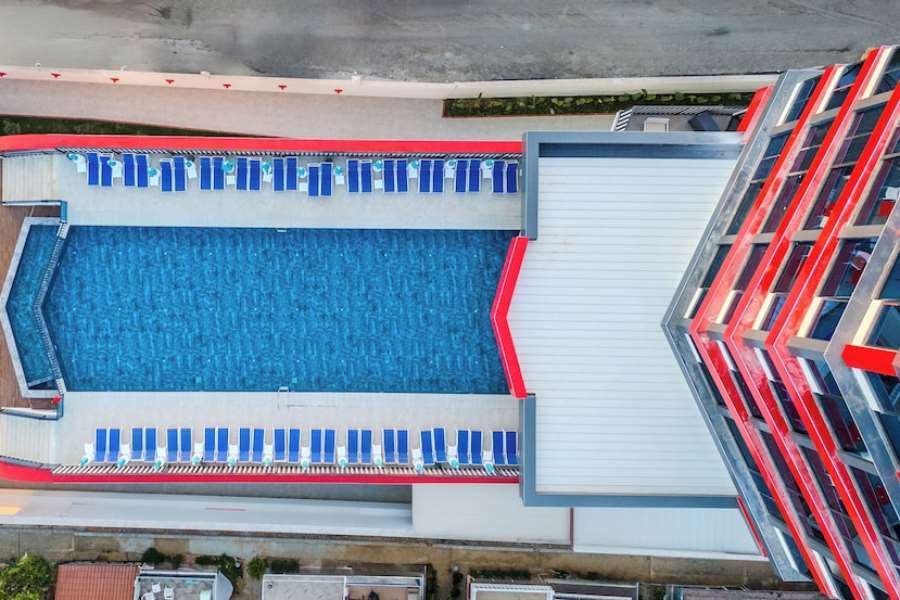 Granada Luxury Red Hotel